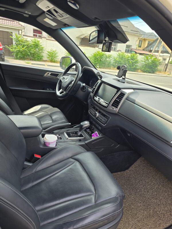 SSangyong Rexton Sport 2019 - Image 3