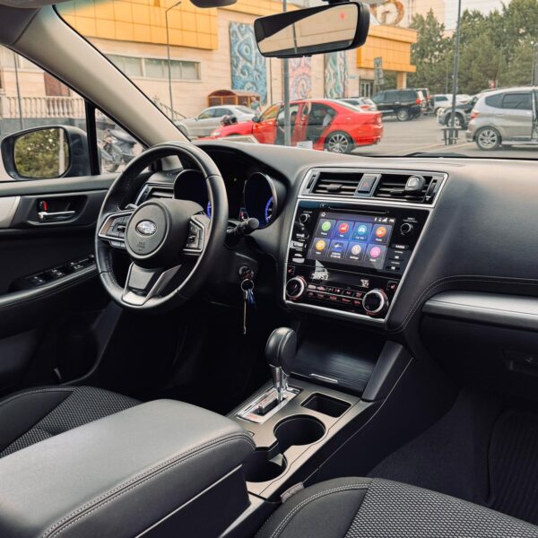 Subaru Outback 2019 AWD Auto - Image 4