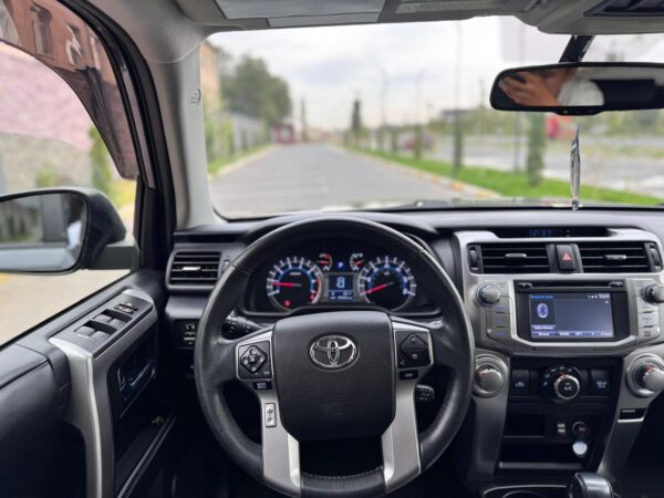 2019 Toyota 4Runner 4x4 Gasoline Auto - Image 5