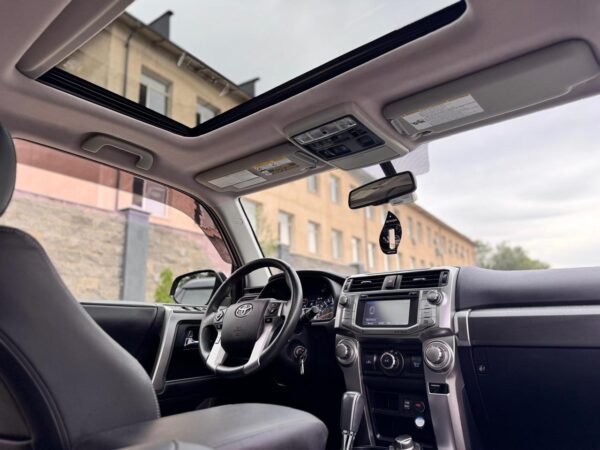 2019 Toyota 4Runner 4x4 Gasoline Auto - Image 6