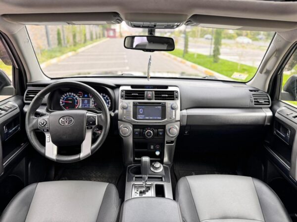 2019 Toyota 4Runner 4x4 Gasoline Auto - Image 4